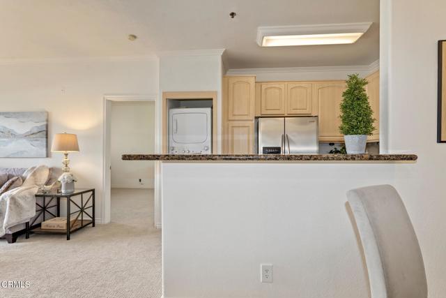 Detail Gallery Image 15 of 52 For 300 N El Molino Ave #319,  Pasadena,  CA 91101 - 2 Beds | 2 Baths