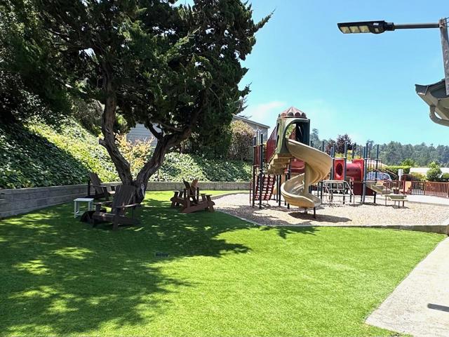 46 Nandina Drive, Aptos CA: https://media.crmls.org/mediaz/97d1efb9-7a41-4044-acdf-69d8a224eab4.jpg