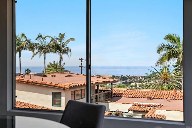 Home for Sale in Solana Beach