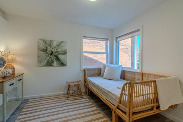647 Canyon Drive, Pacifica CA: https://media.crmls.org/mediaz/97d30f2a-84fc-4a87-bd66-0f29f519b7b2.jpg