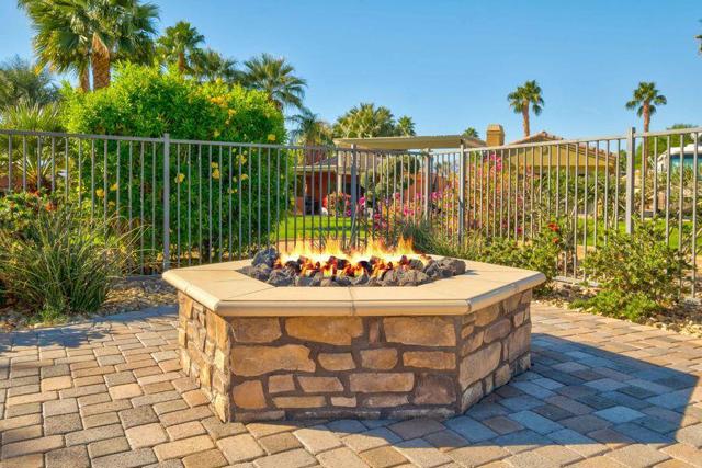 86111 Arrowood Avenue, Coachella CA: https://media.crmls.org/mediaz/97d33f91-0b59-4f8d-97be-ff42bcf71ec1.jpg