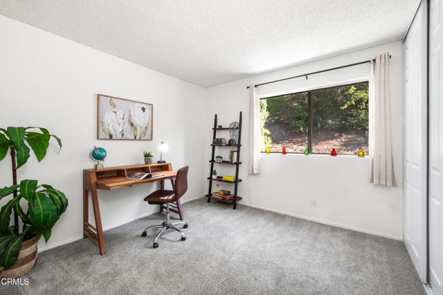Detail Gallery Image 33 of 45 For 712 Portola Ter, Los Angeles,  CA 90042 - 3 Beds | 2/1 Baths