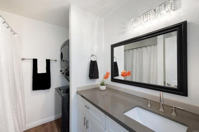 1460 Seacoast Drive, Imperial Beach CA: https://media.crmls.org/mediaz/97d486fb-b847-4d7d-8246-5c02f665f07b.jpg