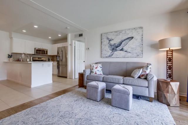 Detail Gallery Image 5 of 27 For 3110 Sello Ln #68,  Carlsbad,  CA 92009 - 1 Beds | 1 Baths