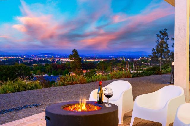 42950 Ivy Street, Murrieta CA: https://media.crmls.org/mediaz/97d7c69e-45f5-4dcf-9c97-0d78955681c1.jpg