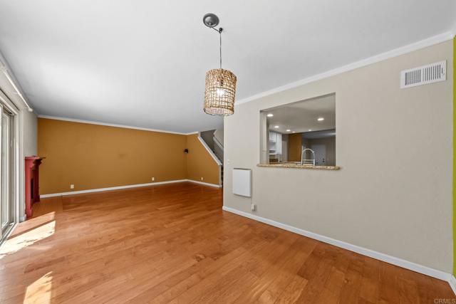 Detail Gallery Image 12 of 42 For 6543 Paseo Adelante, Carlsbad,  CA 92009 - 3 Beds | 2/1 Baths