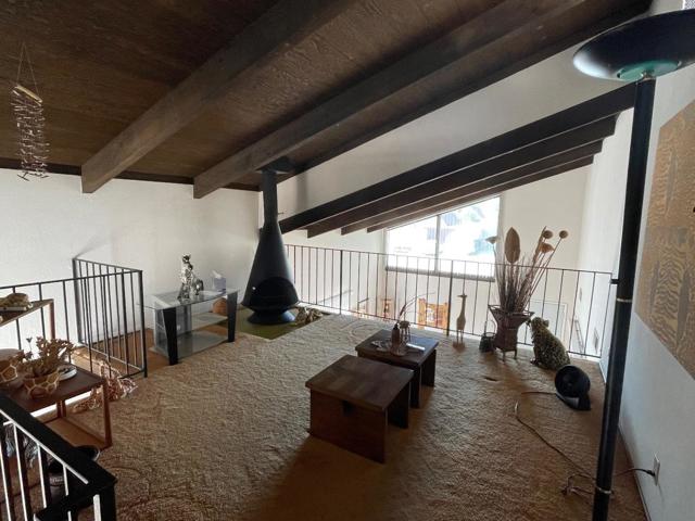 543 Cashmere Court, Sunnyvale CA: https://media.crmls.org/mediaz/97d82344-2d39-4ac9-b21d-93c4056994cc.jpg
