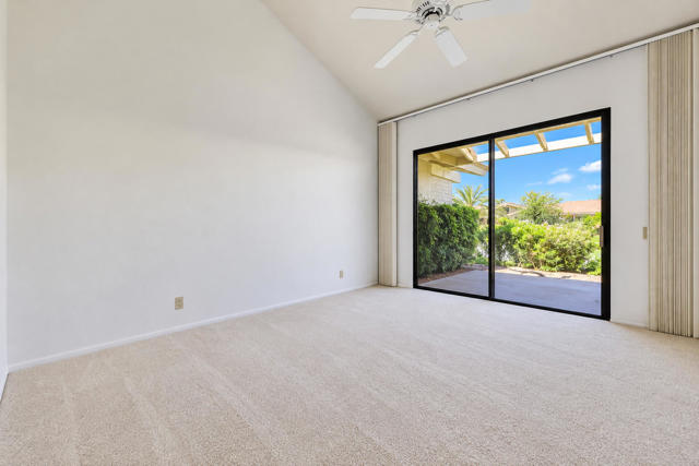 86 Palomino Circle, Palm Desert, CA 92211
