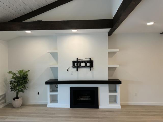 1858 Fairway Circle