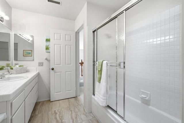 Detail Gallery Image 33 of 62 For 28766 Vista Valley Dr, Vista,  CA 92084 - 2 Beds | 2 Baths