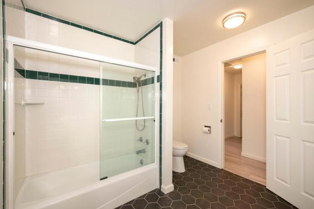 551 4th Street, Montara CA: https://media.crmls.org/mediaz/97da9a6a-9cfd-4ee4-ad72-fd20ffa555ec.jpg