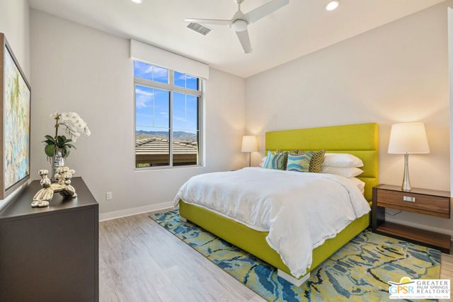 504 Retreat Circle, Palm Desert CA: https://media.crmls.org/mediaz/97dafbd8-c1d3-4f70-96a2-b41e0c6d5573.jpg