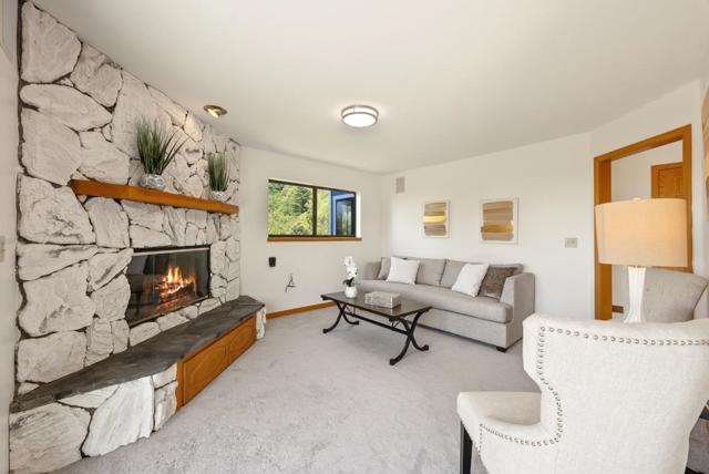 21006 Bear Creek Road, Los Gatos CA: https://media.crmls.org/mediaz/97db781f-5b3b-431a-844a-462b55bca07b.jpg