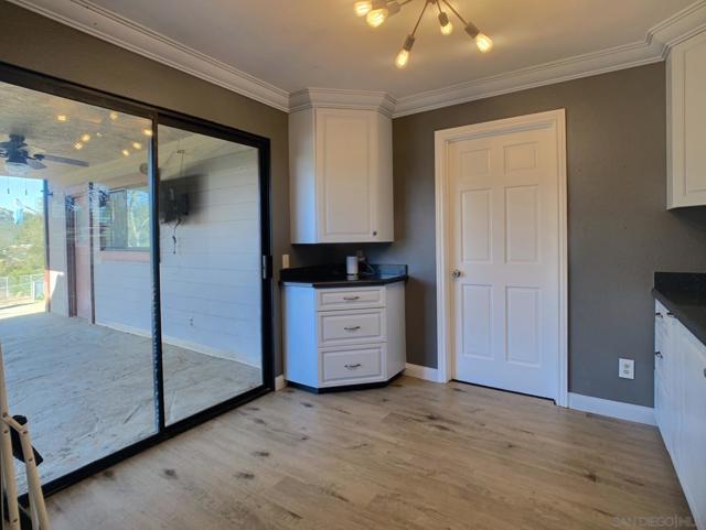 27332 Cool Water Ranch RD, Valley Center CA: https://media.crmls.org/mediaz/97dbe359-d6fd-4378-a3b5-ba0b181f3f47.jpg