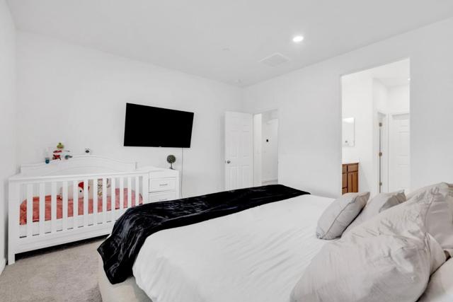 673 Dorset Drive, Patterson CA: https://media.crmls.org/mediaz/97dc9312-8b04-4e37-8185-e03f5e324e4c.jpg