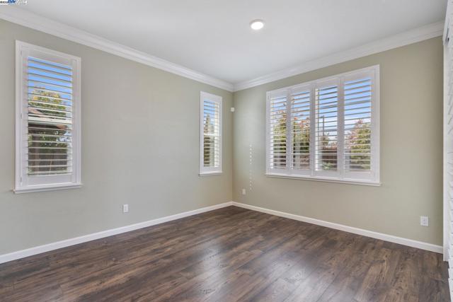 Image 17 of 48 For 10016 Wagoner Way