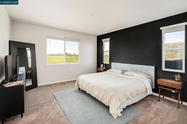 9603 Del Seis Dr, Sacramento CA: https://media.crmls.org/mediaz/97df960a-5a8c-449b-9a7a-caad65acbc6f.jpg