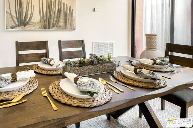 298 San Vicente Circle, Palm Desert CA: https://media.crmls.org/mediaz/97dfb689-297e-4052-b99e-1f7bdb467433.jpg