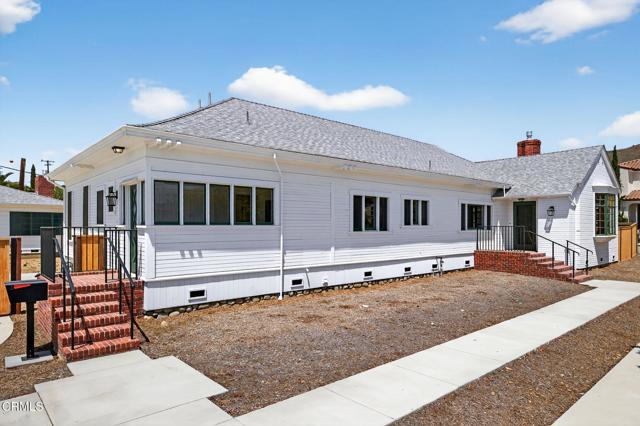 181 197 Klamath Street, Ventura CA: https://media.crmls.org/mediaz/97e07509-854f-49ae-97b8-530a2e9c4eb2.jpg