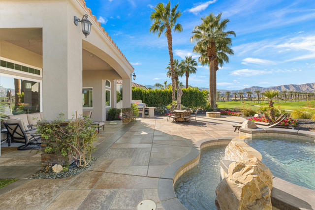 50605 Verano Drive, La Quinta CA: https://media.crmls.org/mediaz/97e18b5c-e251-4ec6-8cba-f8b02fc77874.jpg