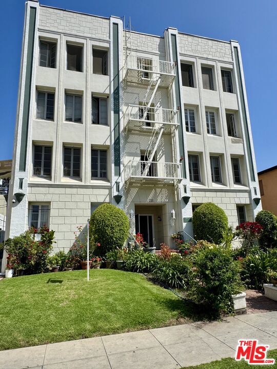 Multifamily at 218 S Tower Drive