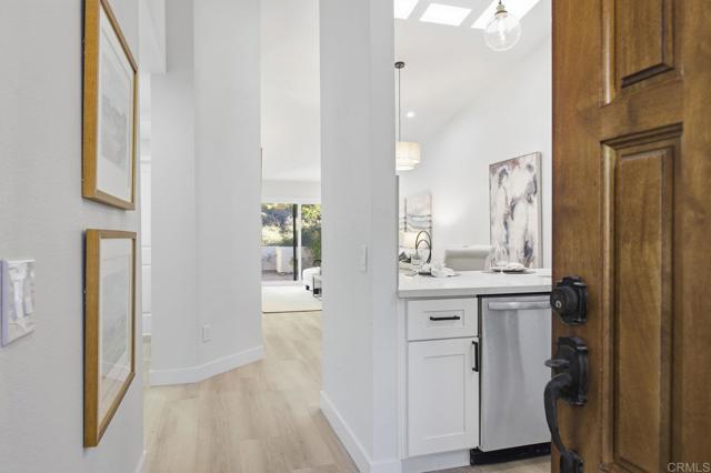 Detail Gallery Image 2 of 51 For 18023 Avenida Alozdra, Rancho Bernardo (San Diego),  CA 92128 - 2 Beds | 2 Baths