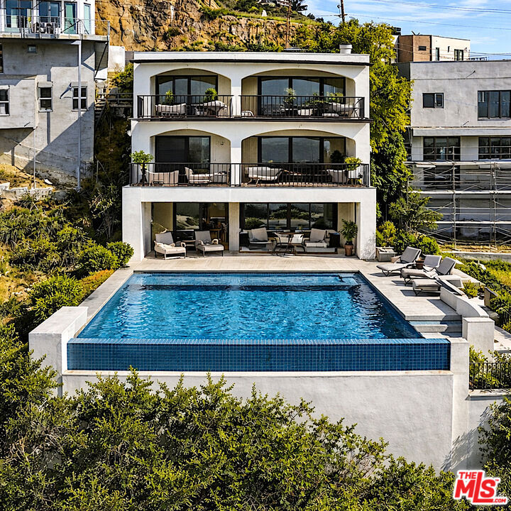 1879 N Sunset Plaza Drive