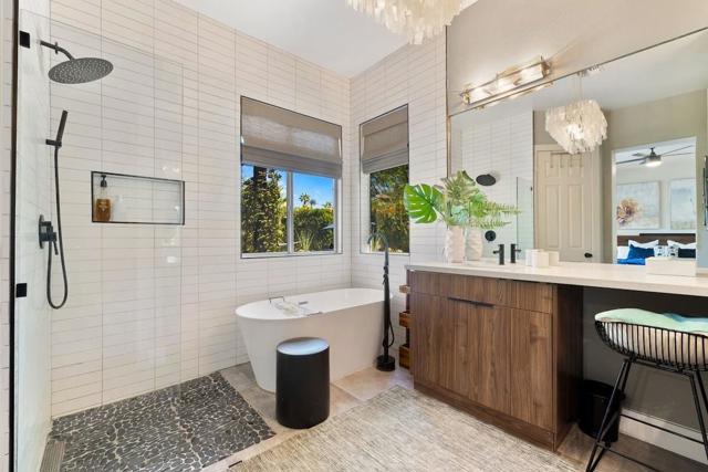 35618 Corte Serena, Cathedral City CA: https://media.crmls.org/mediaz/97e4851f-e82a-4073-a7c8-aebf1b2fabfd.jpg