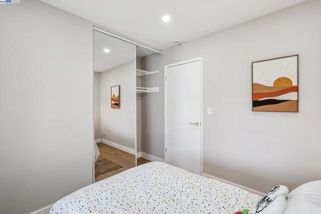 34709 Clover St, Union City CA: https://media.crmls.org/mediaz/97e57f86-fc11-4ee8-bfd0-65d547d15a7c.jpg