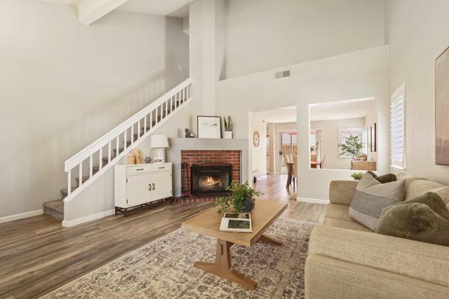 2610 Meadow Brook Lane, Tracy CA: https://media.crmls.org/mediaz/97e61236-dc5a-4470-a79b-39926f42b821.jpg