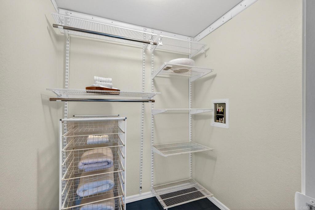 4482 North Avenue - photo 17