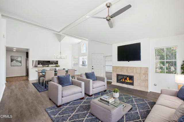 Front Image Thumbnail for CRV1-33745