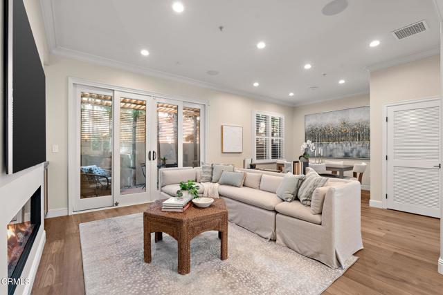 Detail Gallery Image 11 of 29 For 108 S El Molino Ave #106,  Pasadena,  CA 91101 - 3 Beds | 2/1 Baths