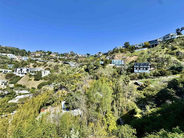 Detail Gallery Image 23 of 34 For 1923 Sunset Plaza Drive Dr, West Hollywood,  CA 90069 - 3 Beds | 3 Baths