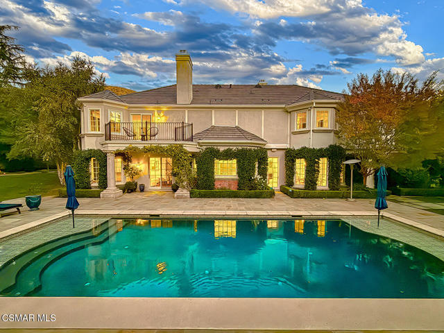 581 Lakeview Canyon Road, Westlake Village CA: https://media.crmls.org/mediaz/97e9d9f1-fe17-47c9-8544-8f322f19e741.jpg