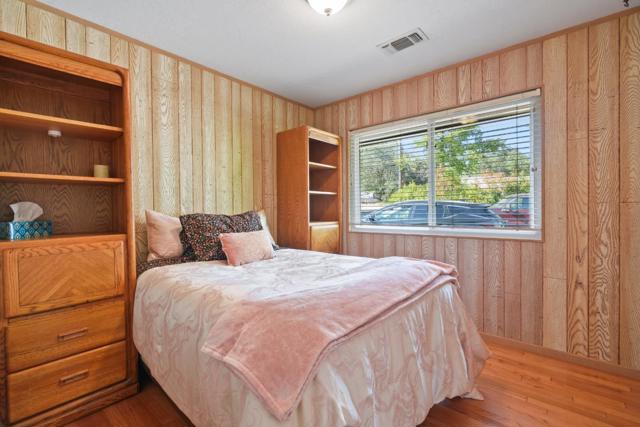 13289 Moccasin Lane, Shasta Lake CA: https://media.crmls.org/mediaz/97ebf3ba-2bf7-41a2-bcd8-d20a35ec4b1c.jpg