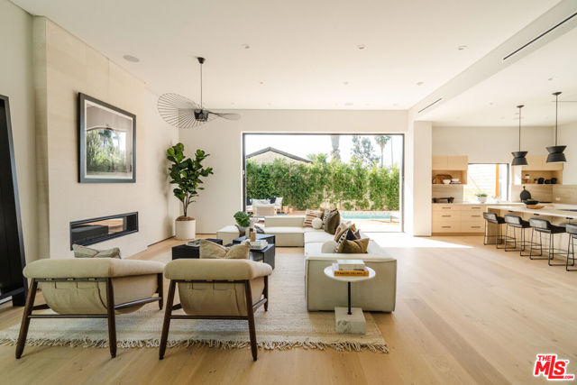 819 N Ogden Drive, Los Angeles CA: https://media.crmls.org/mediaz/97ef87e4-287b-4b0a-a689-d03ed0245767.jpg