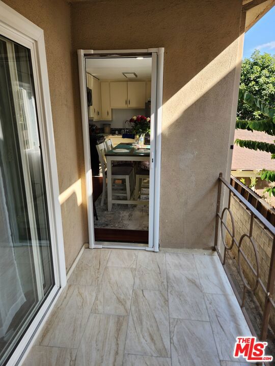 216 South Inglewood Avenue photo 8