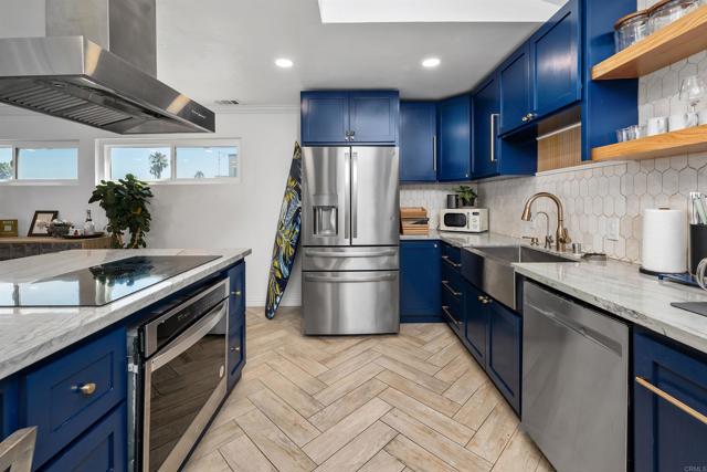 5152 Brighton Avenue, San Diego CA: https://media.crmls.org/mediaz/97f0a0c9-e6fd-4e82-b12b-90c1755e075b.jpg