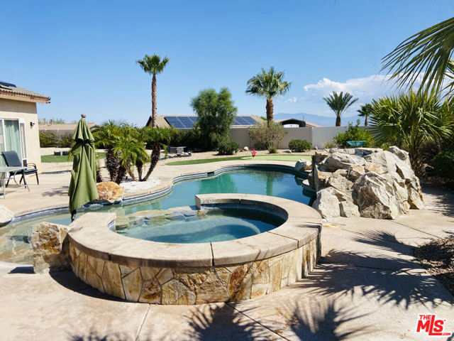 64025 Dolomite Court, Desert Hot Springs CA: https://media.crmls.org/mediaz/97f0a36b-9f5e-4bad-9c97-de6022623cf0.jpg
