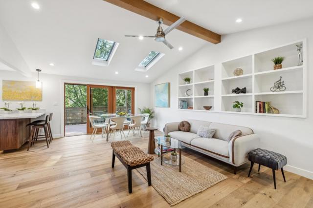 1023 Los Trancos Road, Portola Valley CA: https://media.crmls.org/mediaz/97f0b102-1a41-4cdd-b6c6-639632a35d90.jpg