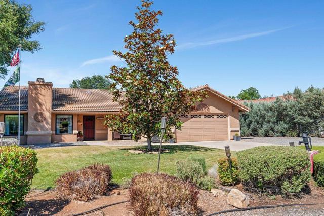 25657 Bellemore Dr, Ramona CA: https://media.crmls.org/mediaz/97f1185f-18e7-49de-8c5a-e4b5428122b1.jpg