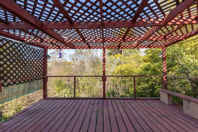 Detail Gallery Image 2 of 70 For 2130 Sunset Dr #135,  Vista,  CA 92081 - 2 Beds | 2 Baths