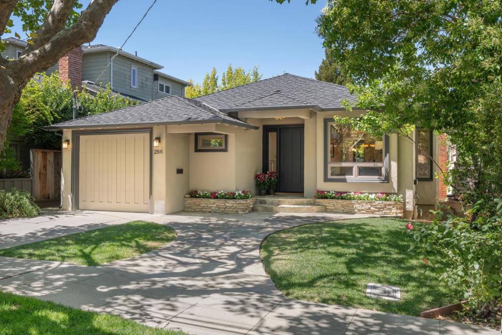 256 Portola Dr.