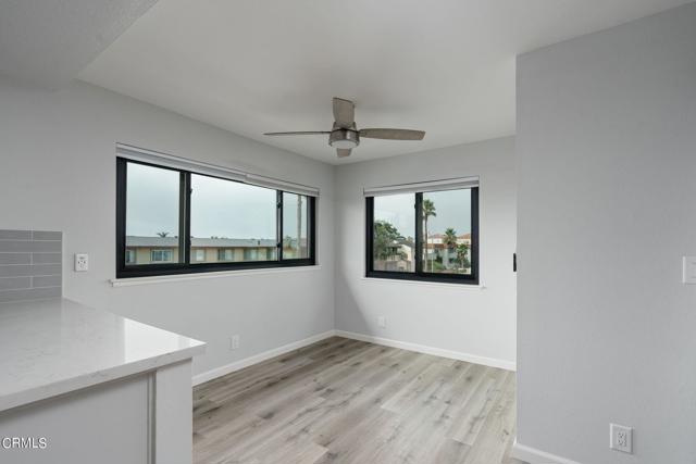 Detail Gallery Image 9 of 32 For 5227 Driftwood St, Oxnard,  CA 93035 - 3 Beds | 2/1 Baths