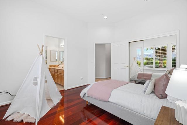 5253 Vicenza Way, San Jose CA: https://media.crmls.org/mediaz/97f5026b-675b-4efa-adb6-12834aa287ce.jpg