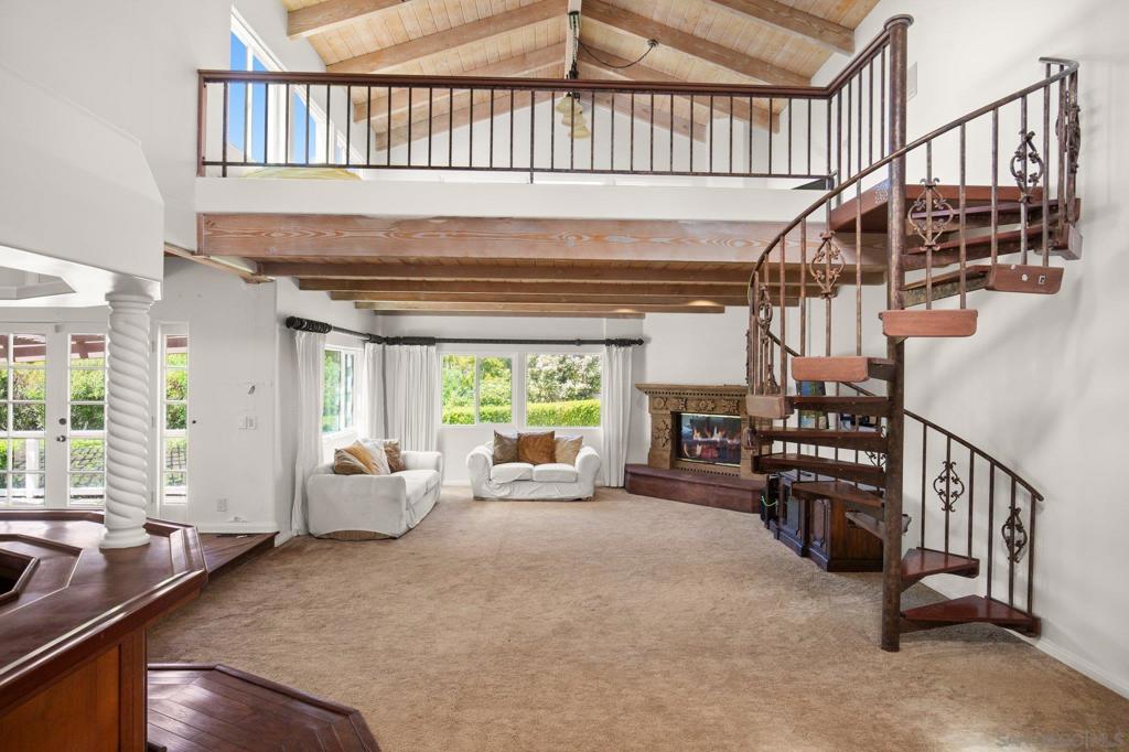 9450 La Jolla Farms Rd. - photo 16