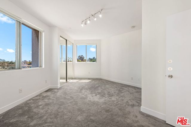 171 N Church Lane, Los Angeles CA: https://media.crmls.org/mediaz/97f61107-a2ec-4285-afad-21fd0c7c2672.jpg
