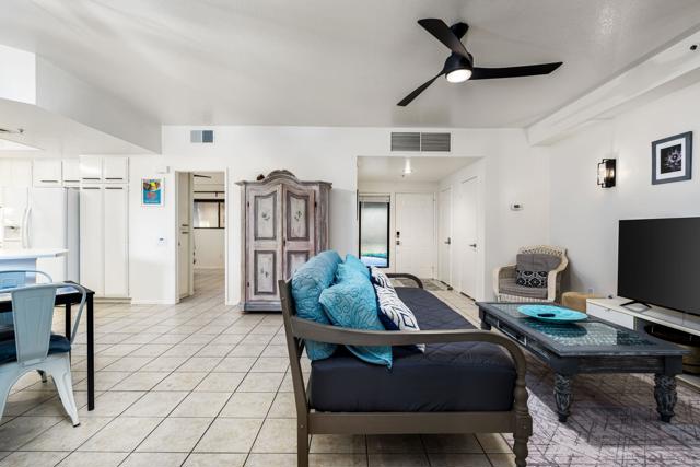255 S Avenida Caballeros #302, Palm Springs, CA 92262