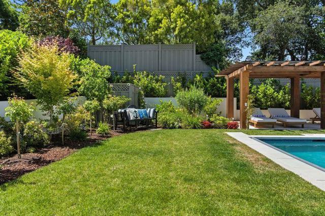 830 Bromfield Road, San Mateo CA: https://media.crmls.org/mediaz/97f6bb97-98d8-4d5a-967d-8707b7b490c0.jpg